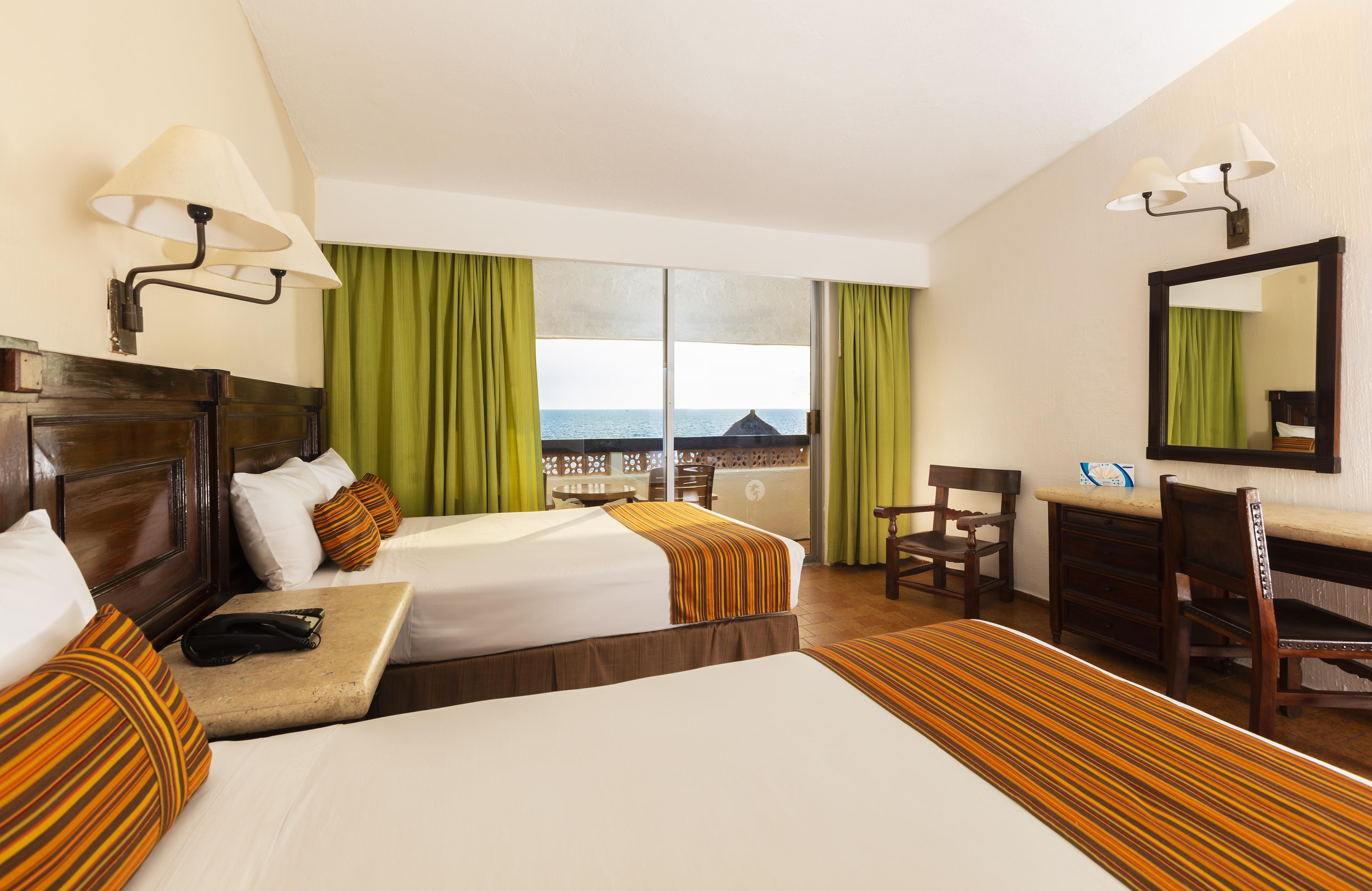 Las Palmas By The Sea All Inclusive Puerto Vallarta Esterno foto