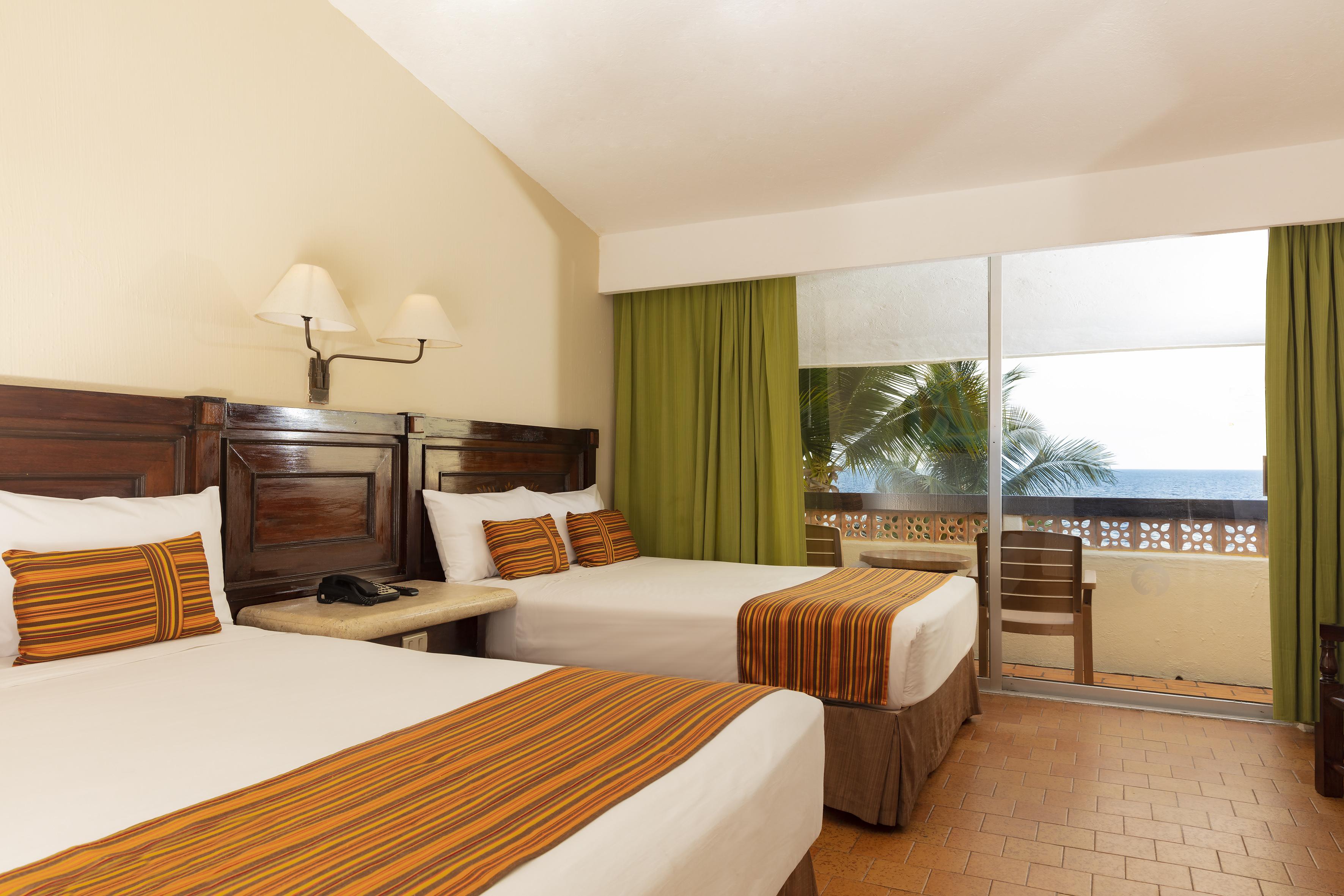 Las Palmas By The Sea All Inclusive Puerto Vallarta Esterno foto